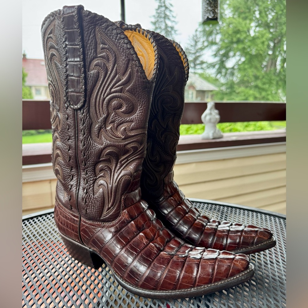 SOLD! Beautiful Rare Stallion American Hornback Alligator Tail Cowboy Boots🌺🌼